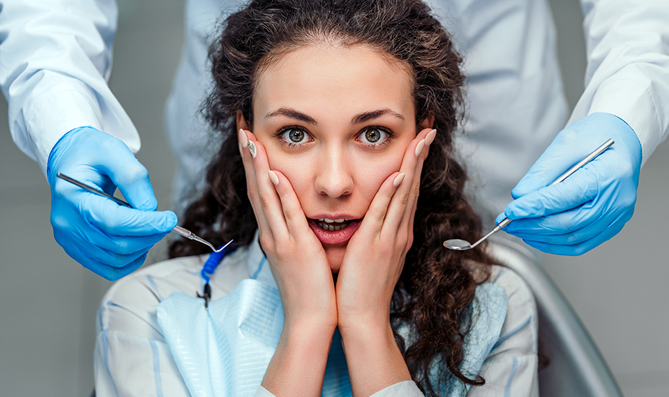 woman scared of dentist